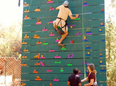 High Ropes: Climbing Wall Element